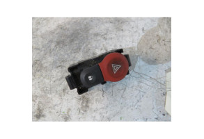Bouton de warning RENAULT KANGOO 2 Photo n°1