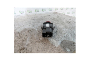 Bouton de warning SEAT IBIZA 3 Photo n°2