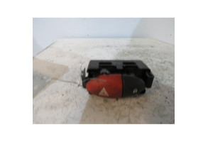 Bouton de warning RENAULT TWINGO 2 Photo n°1