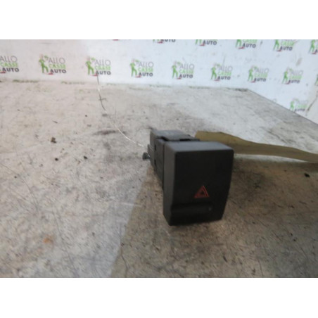 Bouton de warning PEUGEOT 406