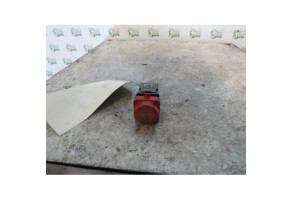 Bouton de warning CITROEN XSARA Photo n°1