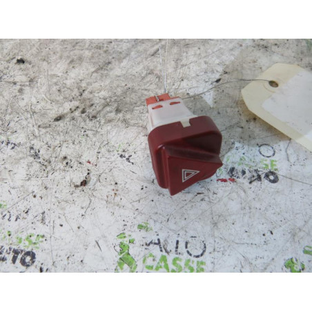 Bouton de warning PEUGEOT 407