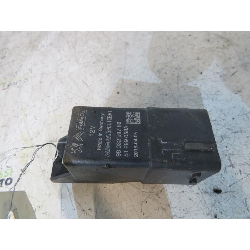 Boitier de prechauffage FORD FIESTA 6 Photo n°1