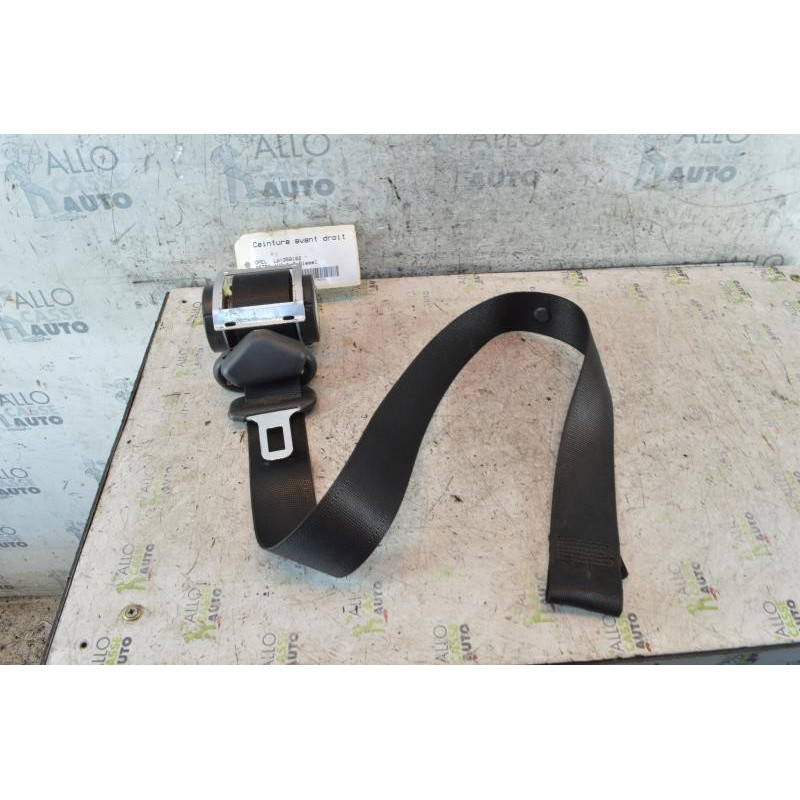 Ceinture avant droit OPEL ASTRA H Photo n°1