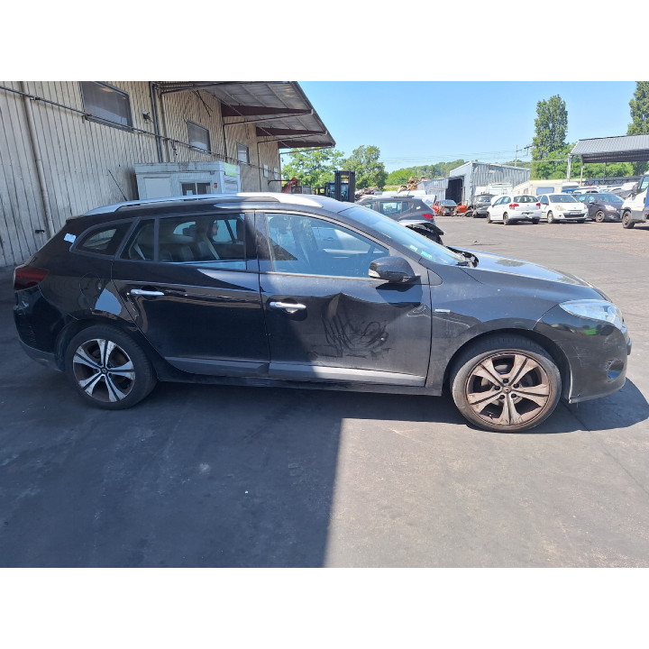 Feu arriere principal droit (feux) RENAULT MEGANE 3 Photo n°9