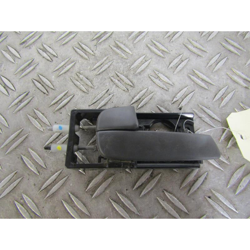Poignee interieur avant gauche KIA RIO 2 Photo n°1