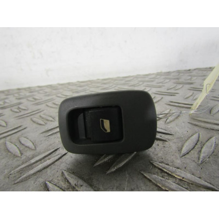 Interrupteur de leve vitre avant droit CITROEN C5 1