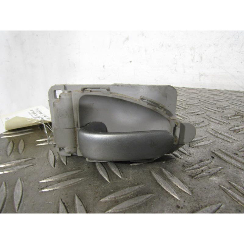 Poignee interieur arriere droit CITROEN XSARA PICASSO Photo n°1