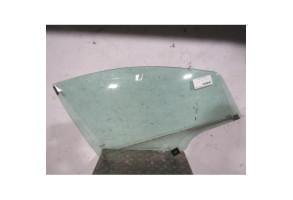 Vitre avant droit FIAT GRANDE PUNTO Photo n°1