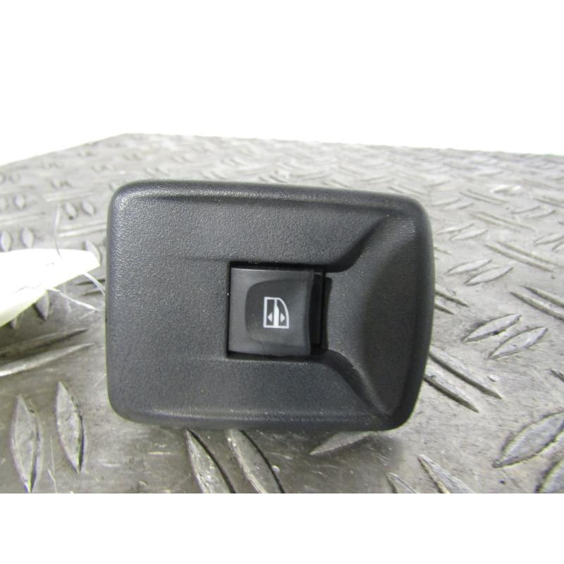Interrupteur de leve vitre avant droit RENAULT KANGOO 2 Photo n°1
