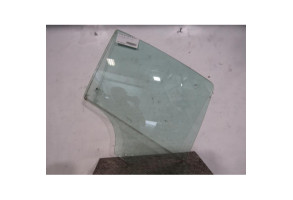 Vitre arriere droit OPEL CORSA D Photo n°1
