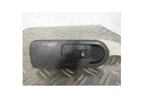 Interrupteur de leve vitre avant droit RENAULT SCENIC 2 Photo n°2