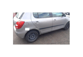 Verin de coffre SKODA FABIA 2 Photo n°3