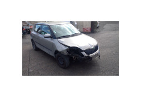 Verin de coffre SKODA FABIA 2 Photo n°4