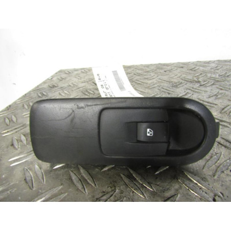 Interrupteur de leve vitre avant droit RENAULT GRAND SCENIC 2