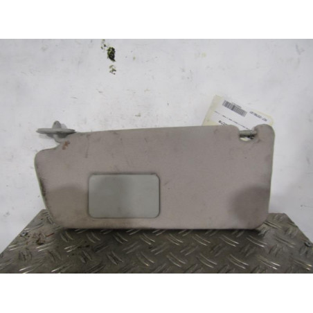 Pare soleil gauche TOYOTA COROLLA VERSO 2