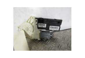 Moteur leve vitre avant droit RENAULT LAGUNA 3 Photo n°1