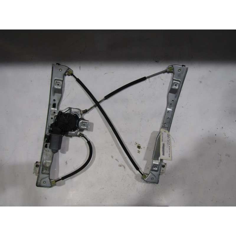 Leve vitre electrique avant droit CITROEN DS3 Photo n°1