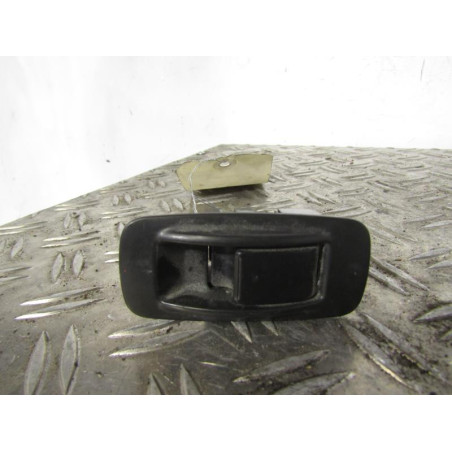 Interrupteur de leve vitre arriere droit TOYOTA COROLLA VERSO 2