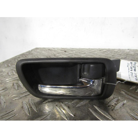 Poignee interieur arriere droit TOYOTA COROLLA VERSO 2