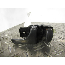Poignee interieur arriere droit NISSAN TERRANO 2 Photo n°1