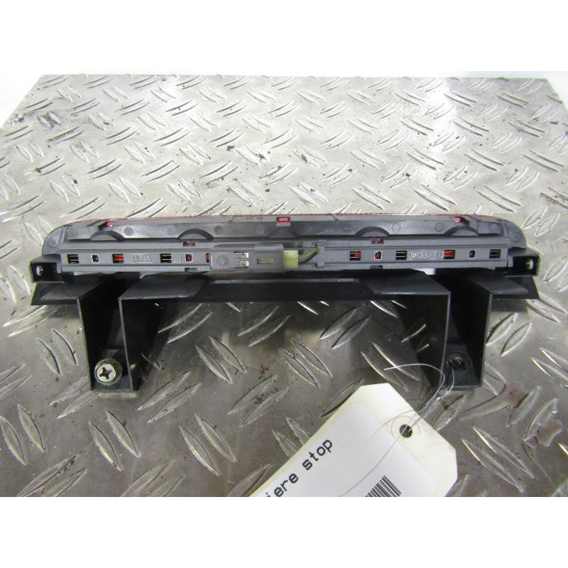 Feu arriere stop central OPEL AGILA A Photo n°1