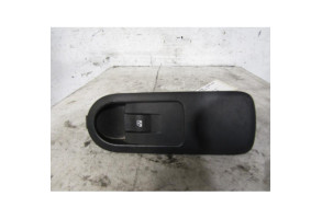Interrupteur de leve vitre avant droit RENAULT SCENIC 2 Photo n°1