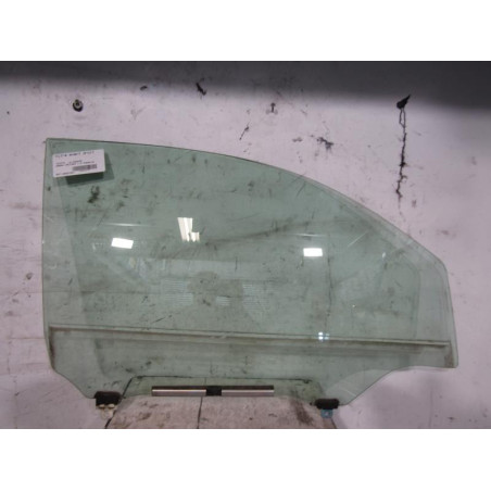 Vitre avant droit TOYOTA URBAN CRUISER