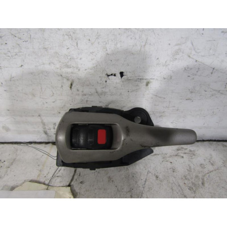 Poignee interieur arriere droit TOYOTA URBAN CRUISER