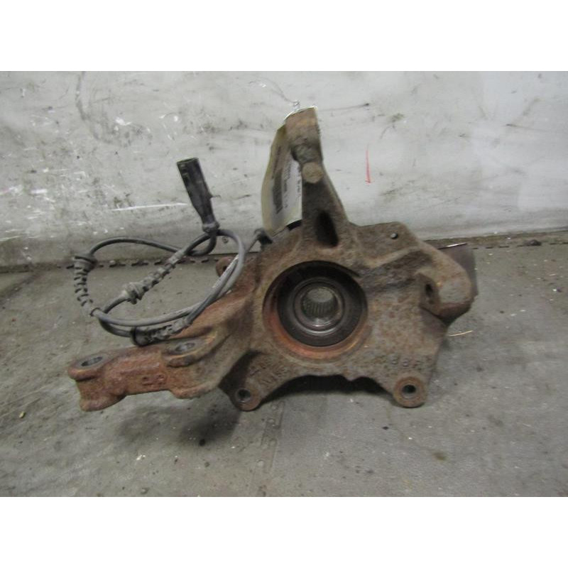 Pivot de moyeu avant droit RENAULT SCENIC 3 Photo n°1