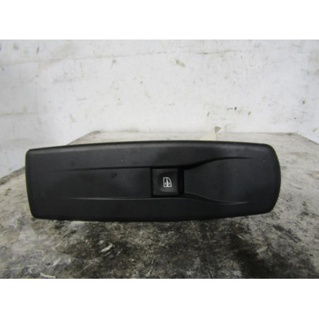 Interrupteur de leve vitre avant droit RENAULT LAGUNA 3
