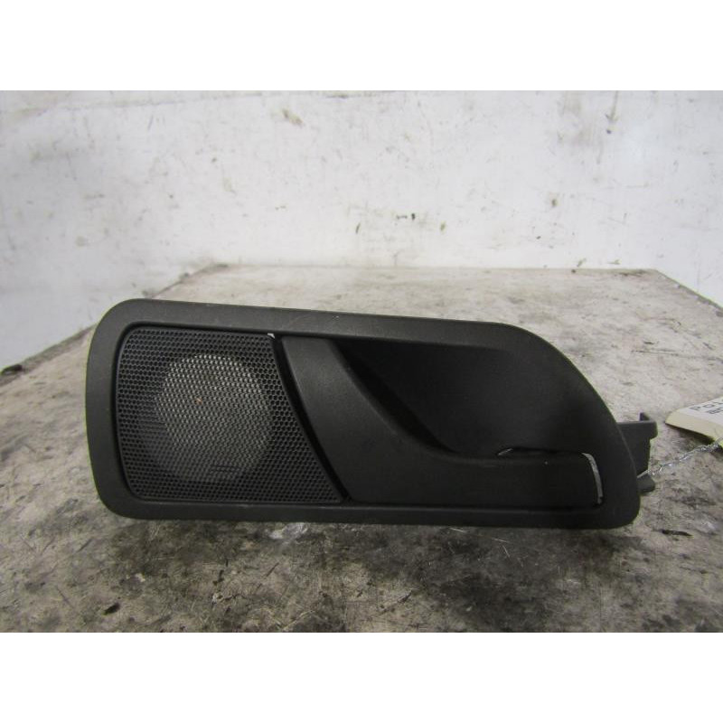Poignee interieur arriere droit SKODA FABIA 1 Photo n°1
