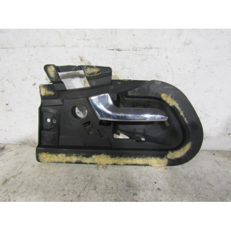 Poignee interieur arriere droit MERCEDES CLASSE C 202