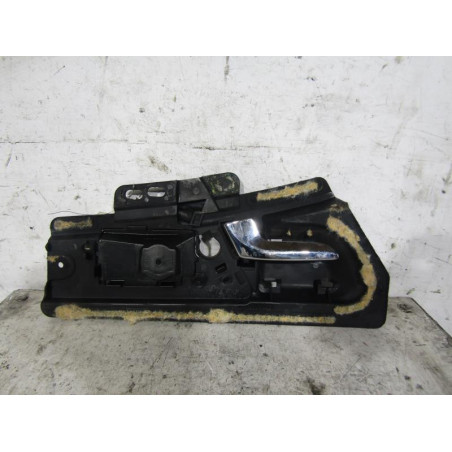 Poignee interieur avant droit MERCEDES CLASSE C 202