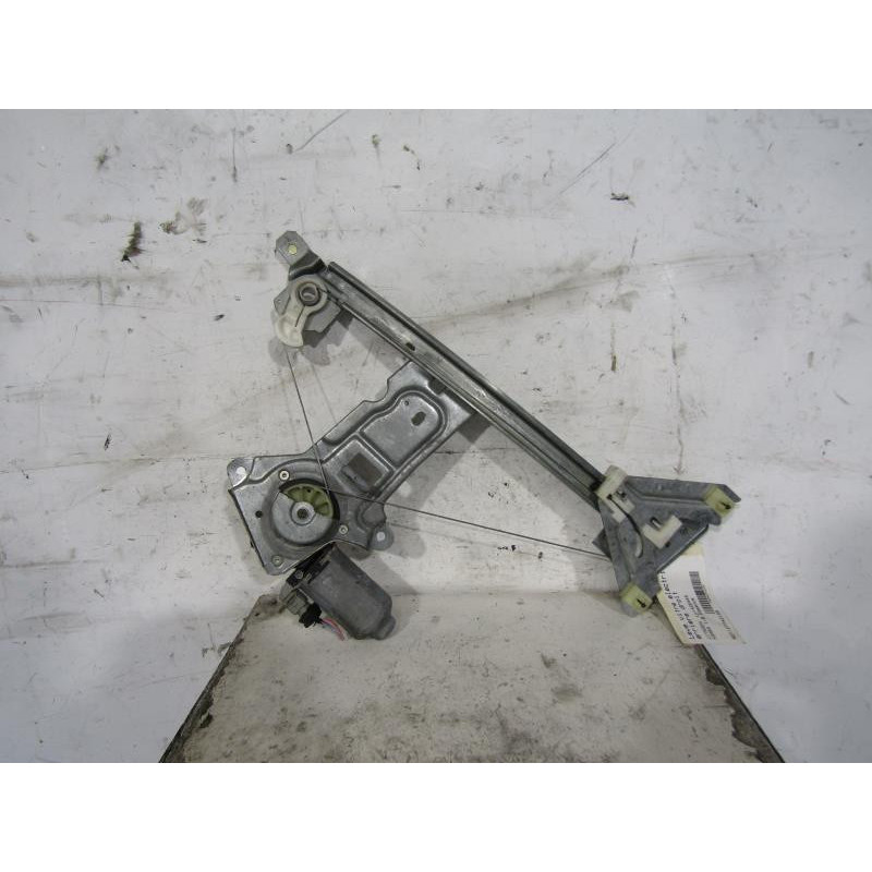 Leve vitre electrique arriere droit CITROEN XSARA Photo n°1