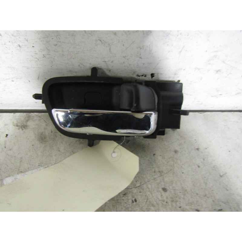 Poignee interieur avant droit HYUNDAI I 20 1 Photo n°1