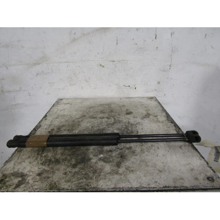 Verin de coffre SUZUKI SWIFT 3