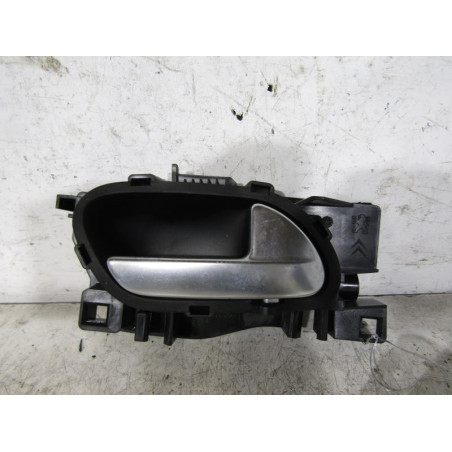 Poignee interieur avant droit PEUGEOT 208 1