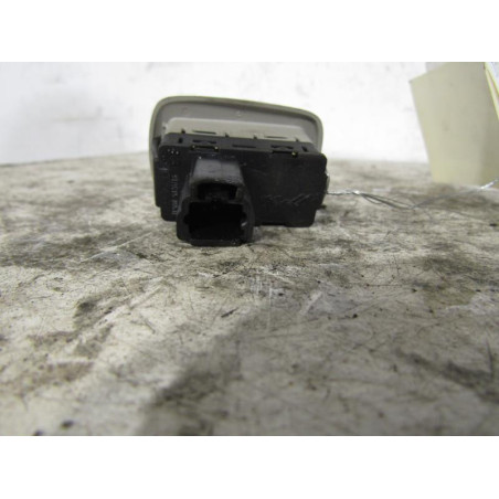 Interrupteur de leve vitre arriere gauche CITROEN C5 1