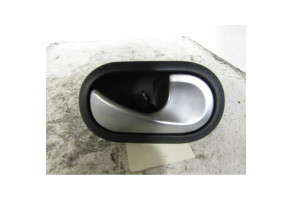 Poignee interieur avant droit RENAULT CLIO 3 Photo n°2