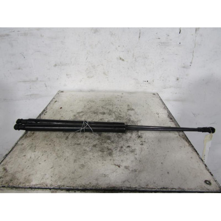 Verin de coffre AUDI A4 2