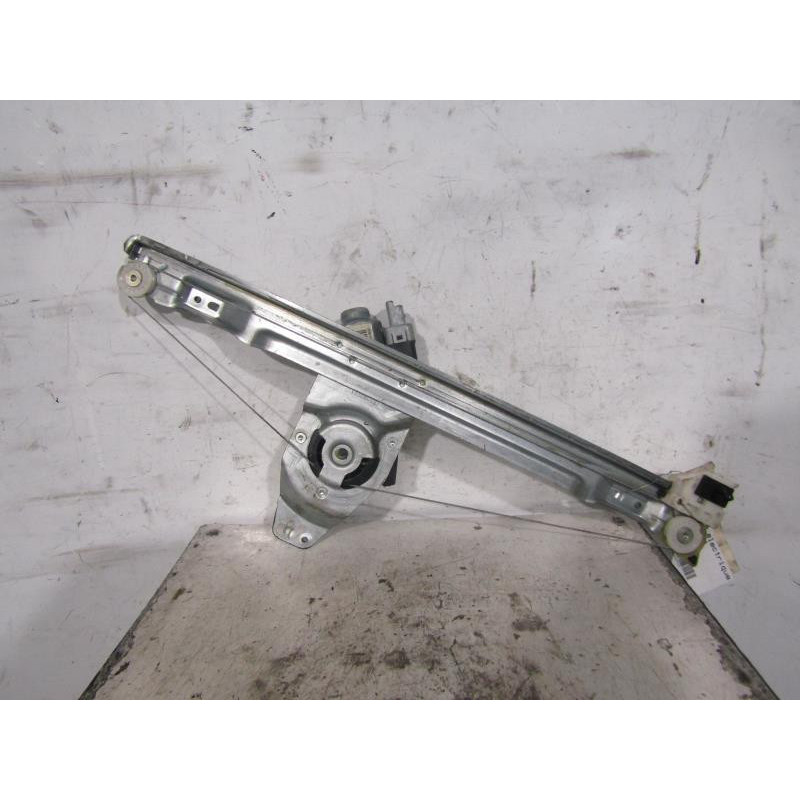 Leve vitre electrique arriere droit CITROEN C4 GRAND PICASSO 1 Photo n°1