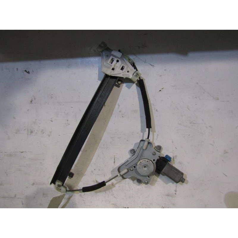 Leve vitre electrique avant droit CHEVROLET LACETTI 1 Photo n°1
