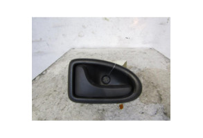 Poignee interieur arriere gauche RENAULT CLIO 2 CAMPUS Photo n°1