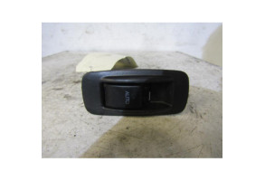 Interrupteur de leve vitre arriere droit TOYOTA COROLLA 10 Photo n°1