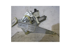 Leve vitre electrique arriere droit TOYOTA COROLLA 10 Photo n°3