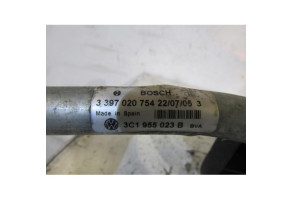 Moteur essuie glace avant VOLKSWAGEN PASSAT 5 Photo n°4