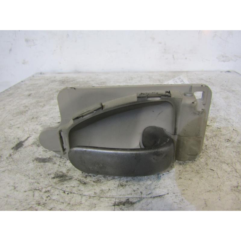 Poignee interieur avant droit CITROEN XSARA PICASSO Photo n°1