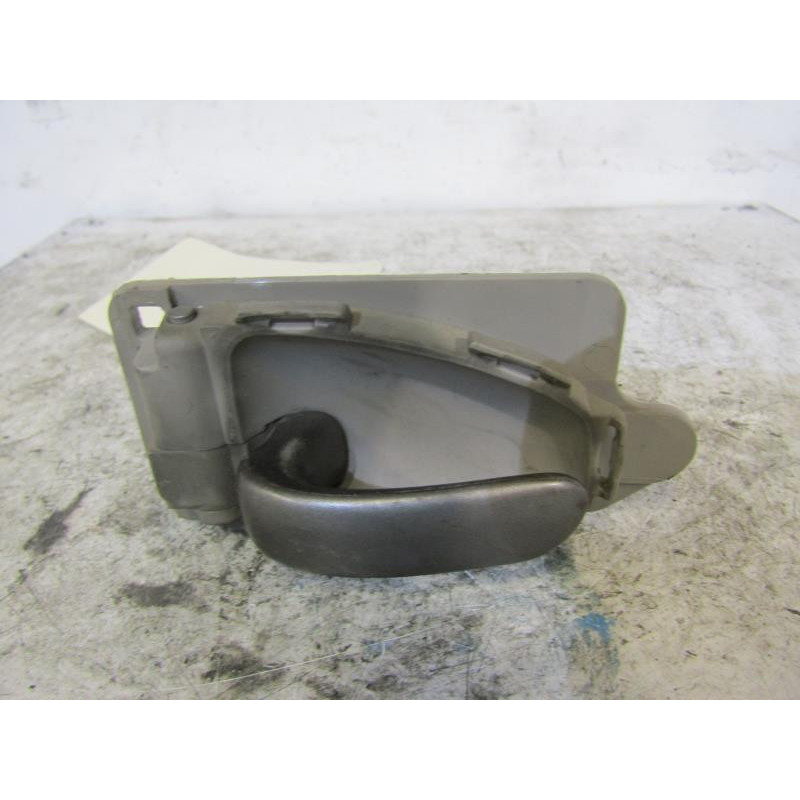 Poignee interieur avant gauche CITROEN XSARA PICASSO Photo n°1