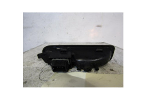Interrupteur de leve vitre arriere gauche RENAULT CLIO 3 Photo n°2